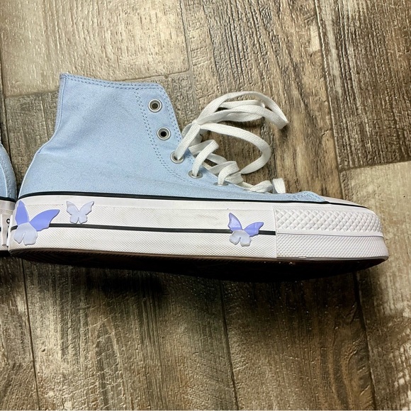 Women’s Light Blue High-Top Converse Sneakers Size 8.5 - Picture 12 of 16
